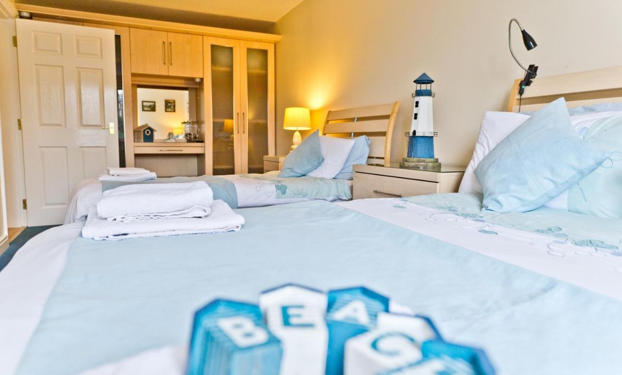 Watermark Apartments Γουίτμπι Δωμάτιο φωτογραφία